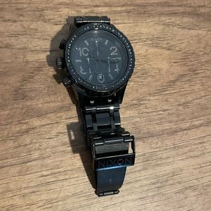 Used Women’s Nixon watch